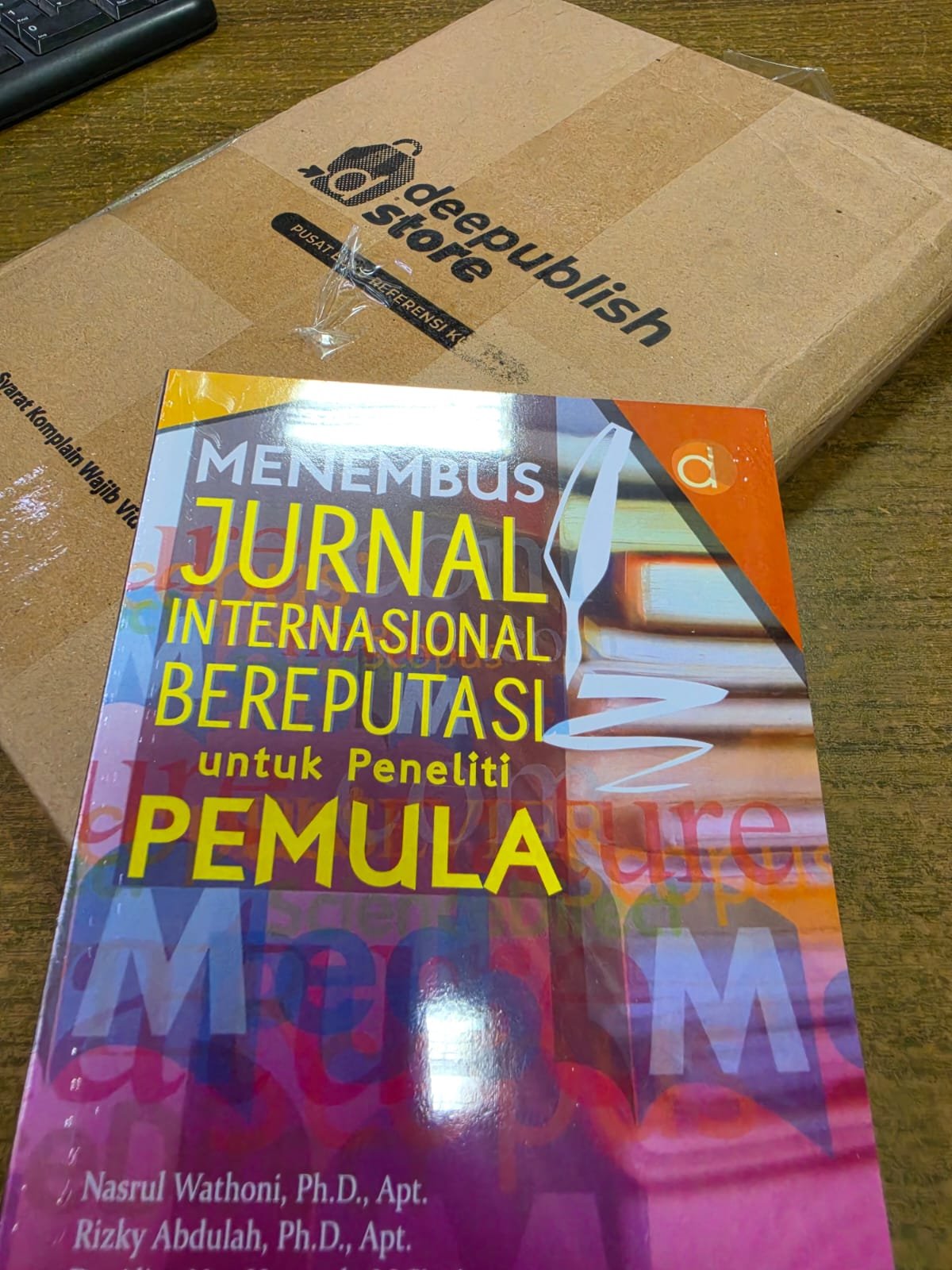 Buku : Menembus Jurnal Internasional Bereputasi untuk Peneliti Pemula